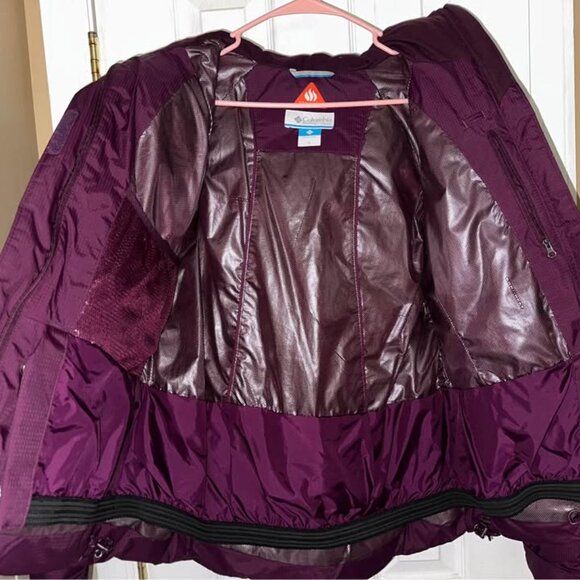 Columbia Women's Lay D Down Jacket - Purple - Picture 4 of 5